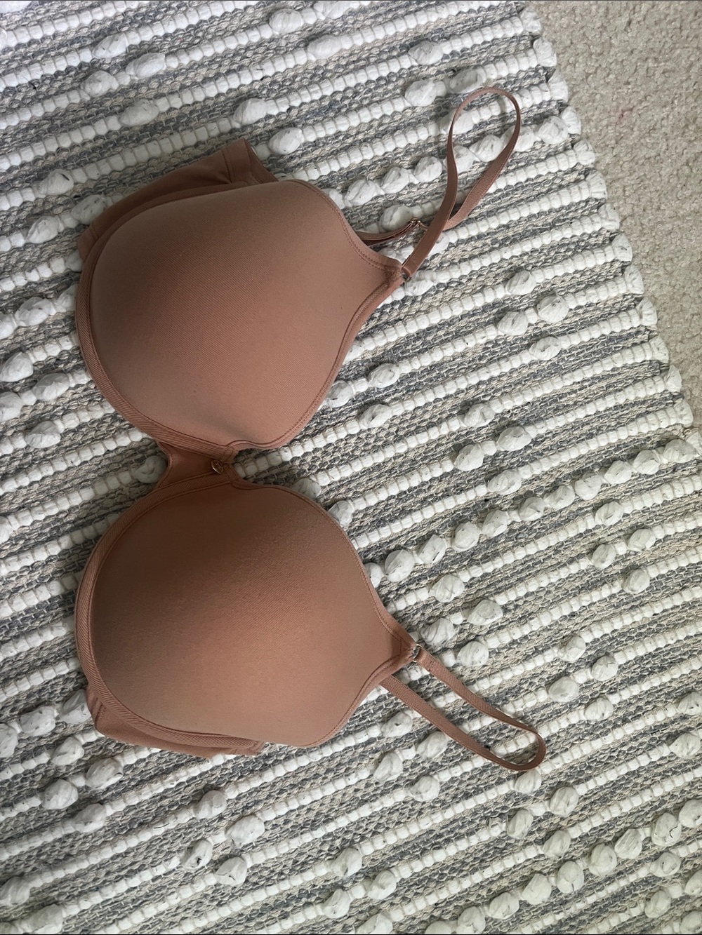 Nude T-Shirt Bra